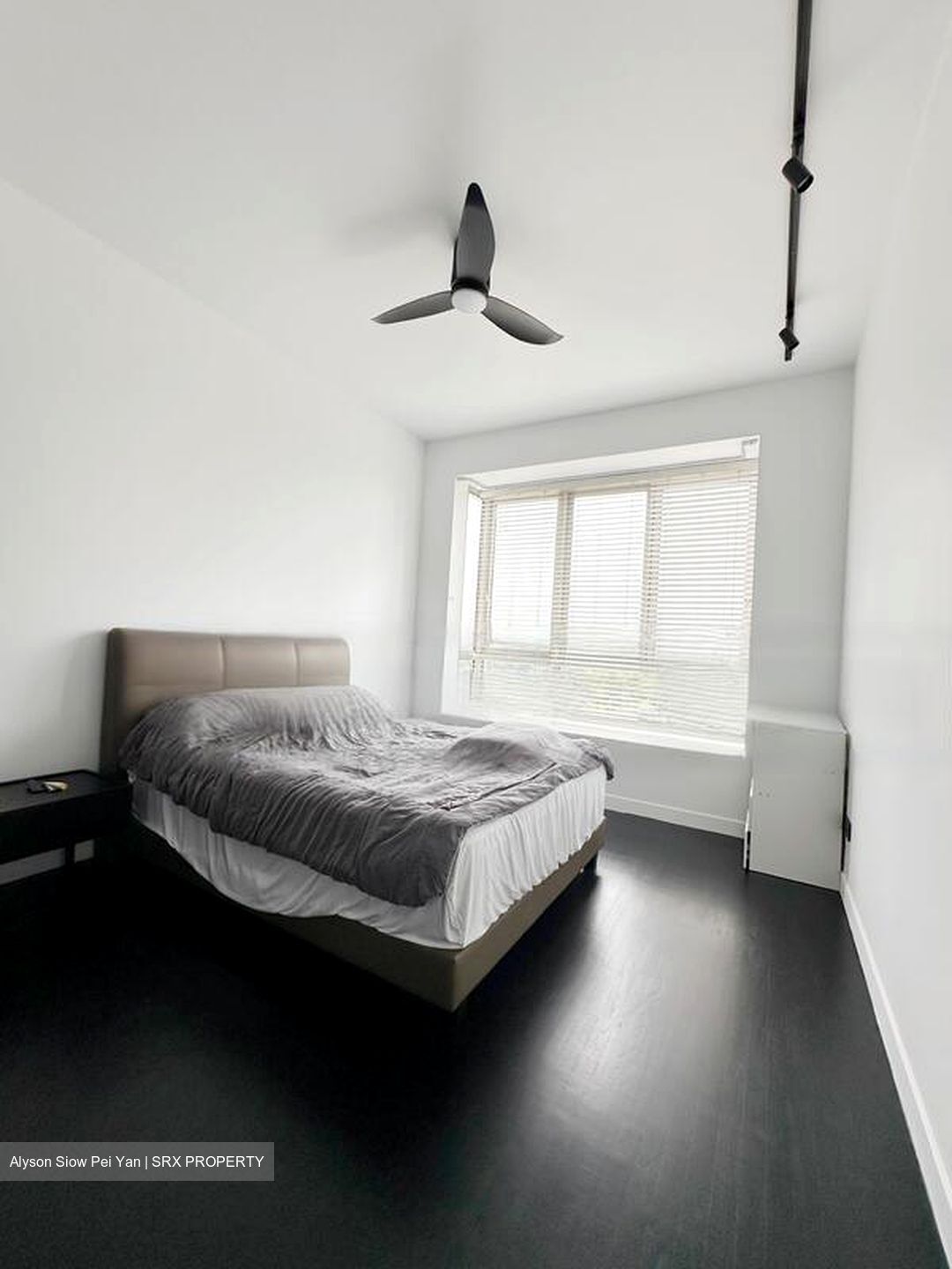 RiverEdge (D15), Condominium #458636871